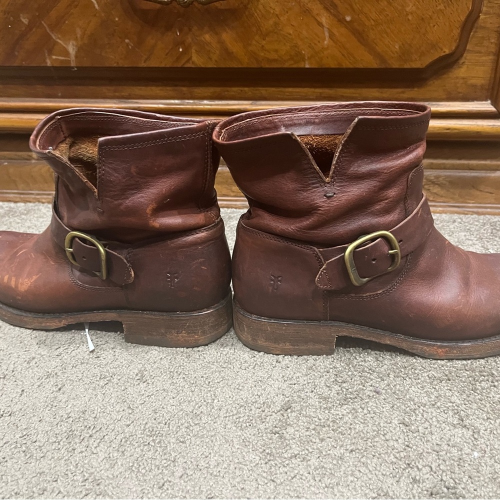 Frye leather boots size 8